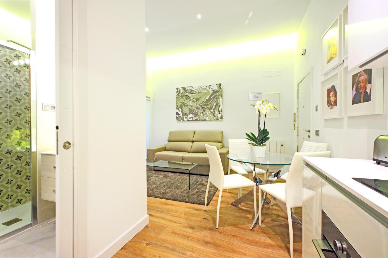 Prado Suite Madrid Exterior photo
